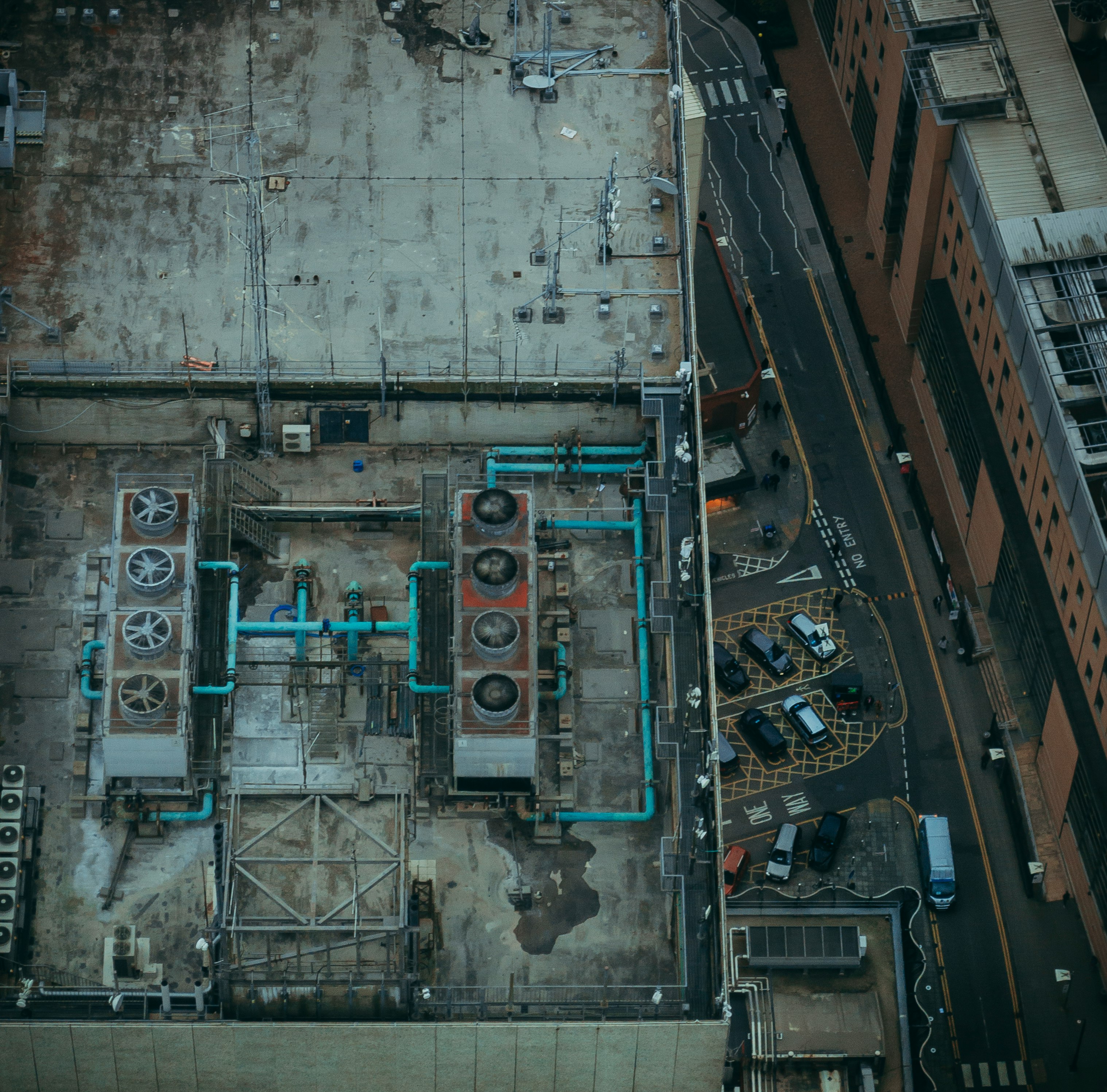 bird's eye view of buildings